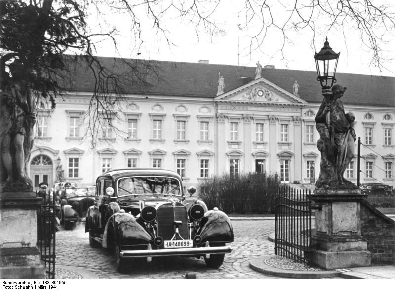 770 w150 de la Chancellerie (2) :  Pullman Limousine à plaque IA-148699 110391084