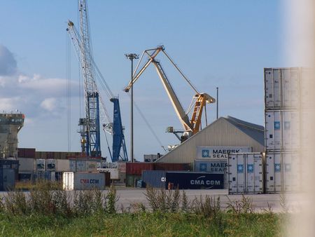 Gare portuaire de Brest 7 : les silos, les navires, 57565754_p
