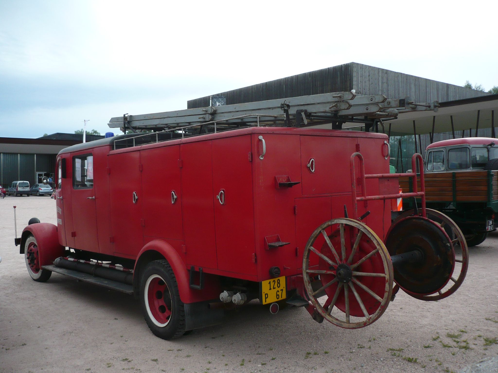 [Historique] Les Poids lourds Mercedes  80374981_o