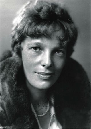 Amélia Mary Earhart. Lady Lindy  77750385_p