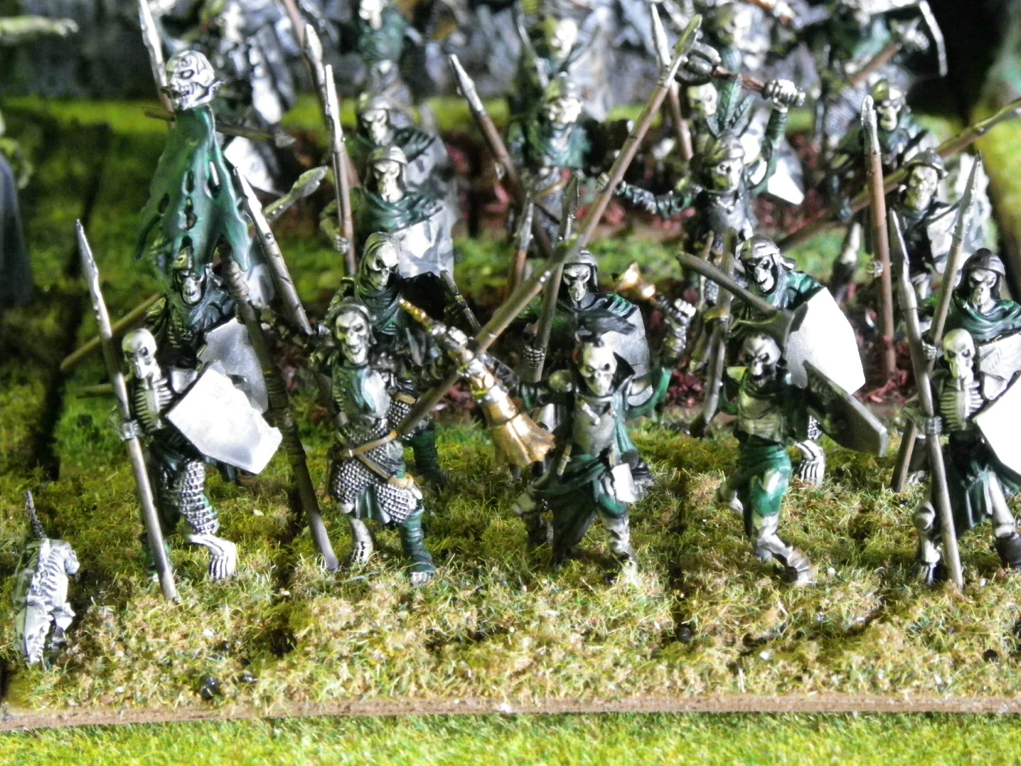 [KOW] Mon armée de morts vivants et naine 86333474_o