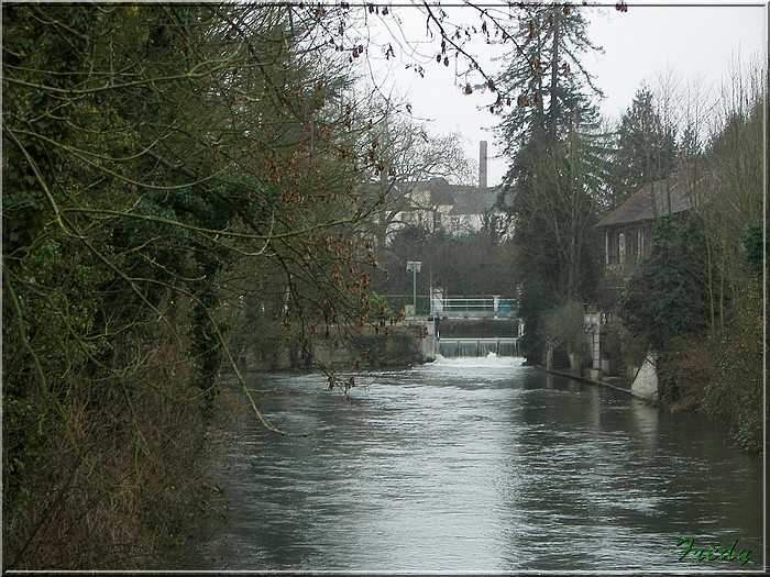 Louviers, en reconnaissance 20070108_046