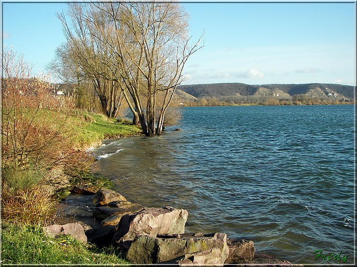 Poses et le Lac des Deux Amants 20071201_030