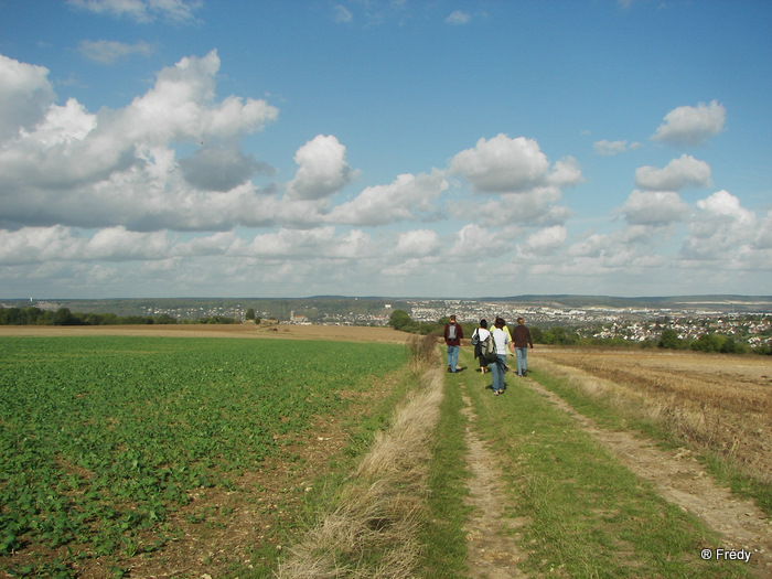 A partir de Mantes la Ville 20091010_038