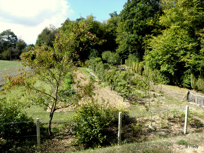 Gouville, Condé Sur Iton et le Château de Chambray 20100912_004