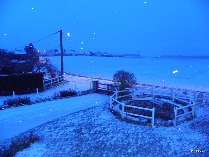 Tombe la neige 20101201_001