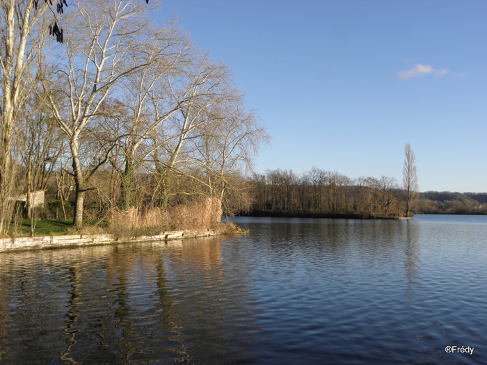 Poses, entre la Seine et le Lac des Deux Amants 20131229_005