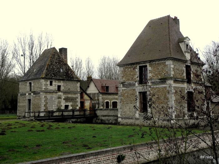 Beaumont le Roger, Manoir du Hom 20140109_004