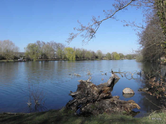 De Marcilly sur Eure à Croth 20140316_009