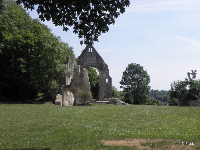 Le Parc Parissot à Beaumont le Roger, sans Iton Rando 20110506_006