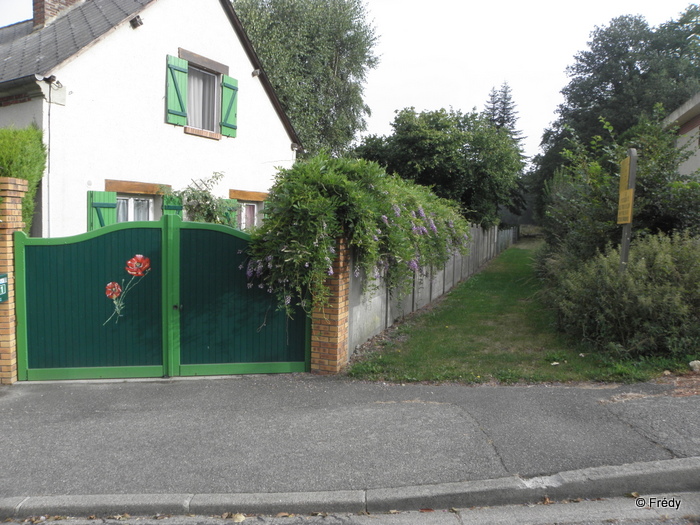 La Gaudrée, sans le château de Chambray 20120819_001