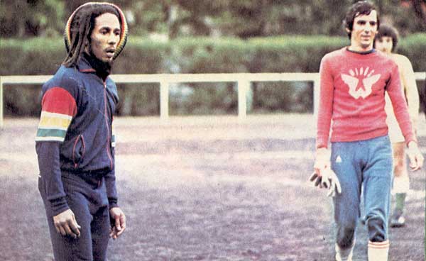 Bob Marley - Pics Marley-foot