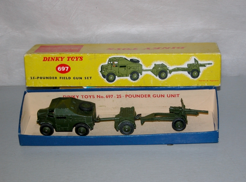 Jeux: Trouvez le numéro suivant - Page 15 Dinky%20Toys%20697%2025%20Pounder%20Field%20Gun%20set%20avec%20Boite