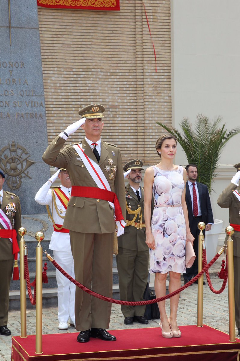 AGENDA DE SM. REYES FELIPE y LETIZIA  - Página 4 CnUpkWEWAAAySyu