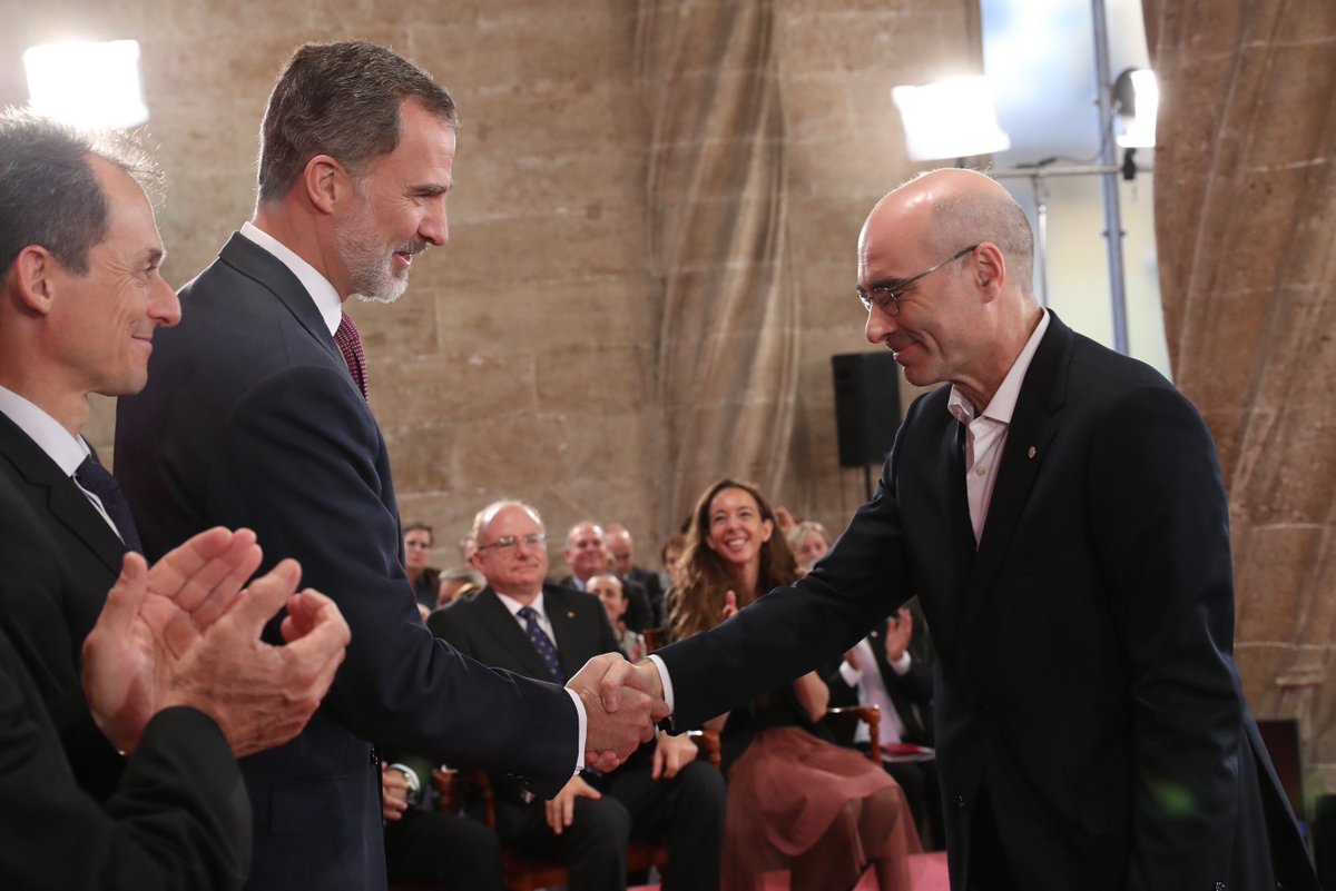 REY FELIPE VI - Página 4 EKOFqh3W4AI_yi4