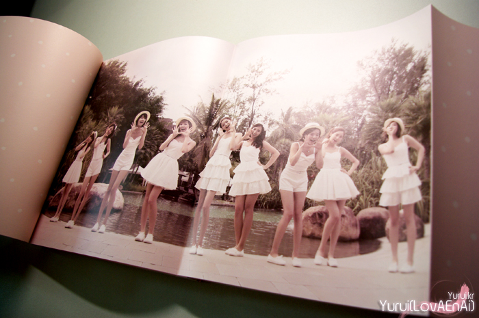 {000000} {FO} SNSD @ Phucket [Photobook: All About Girls' Generation] B0034105_4d50b6eeaa848