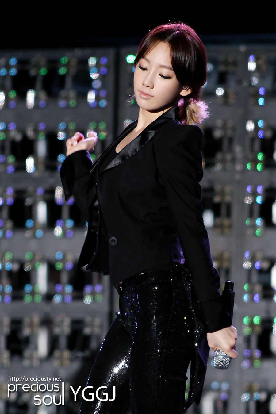 [PICS/GIF/VID]•.¤(¯`•♥ KIM TAEYEON  ♥•´¯)¤.• - Page 7 D0124598_4e8d283ba3958