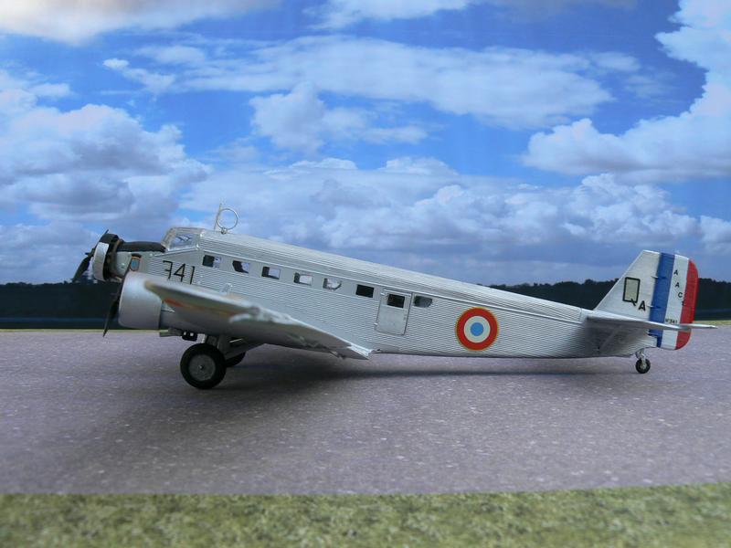 [Heller] AAC1 Toucan (Ju52) 1/72 (VINTAGE) Toucan_11