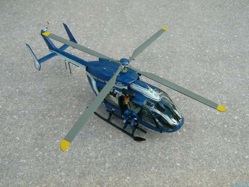 Eurocopter EC 145 (Gendarmerie) d'Heller au 1/72 EC145-G_01