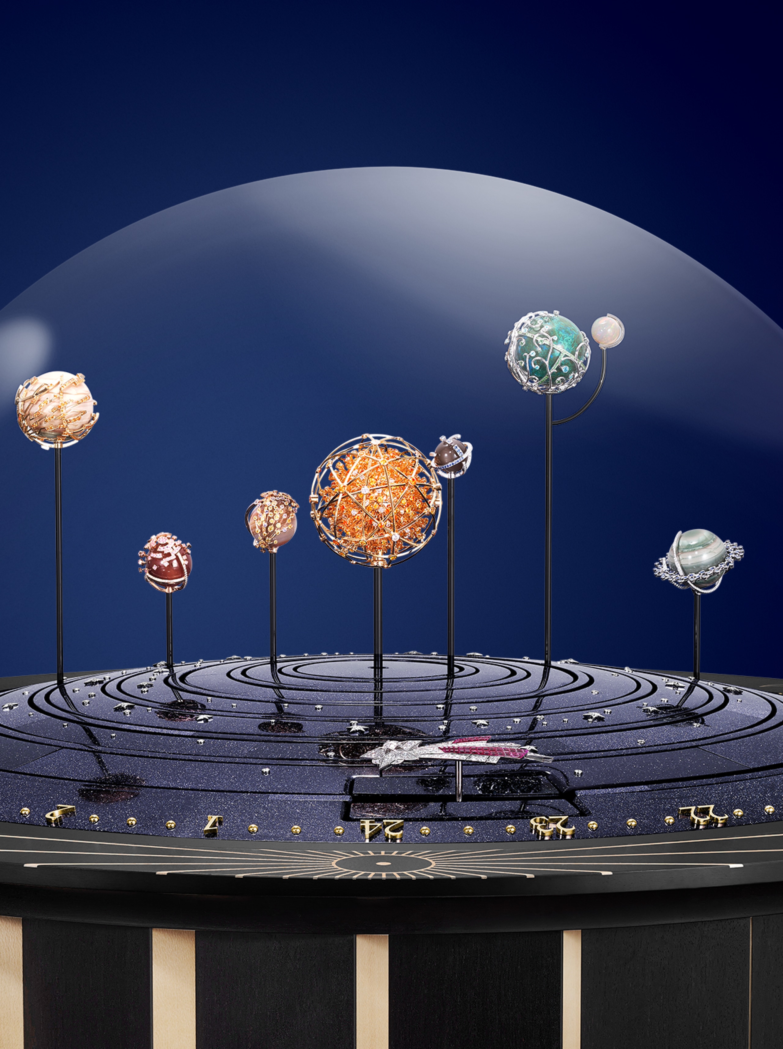 authentic watches - Watches & Wonders Geneva 2023 - Page 7 Van-Cleef-Arpels-Planetarium-Automaton-detail