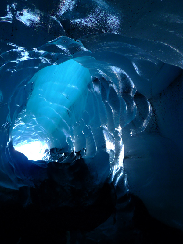 ΦΟΒΕΡΕΣ ΕΙΚΟΝΕΣ: Svmnafellsjvkull - Μέσα στο παγωμένο γαλάζιο! Icecave8