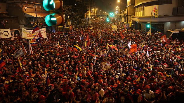 Hugo Chávez logra tercera reelección 71116