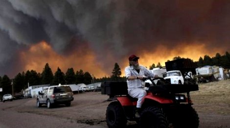 ARIZONA EN LLAMAS 3.000 EVACUADOS 9562