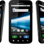 جهاز الإيفون 4 وجهاز الجلاكسي Motorola_atrix-150x150