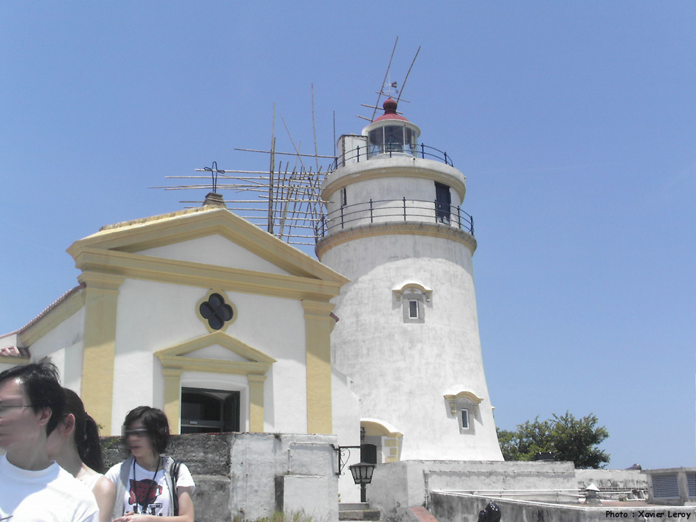 le phare de Martin du 12 avril trouvé par Jovany Guia