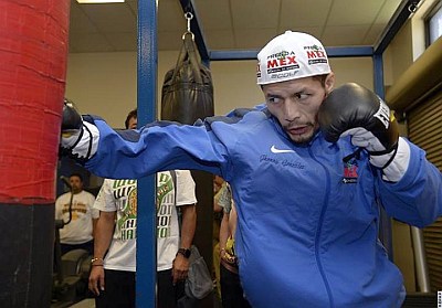 Pelea Jhony Gonzalez vs Abder Mares Jhonny.gonzalez.400w