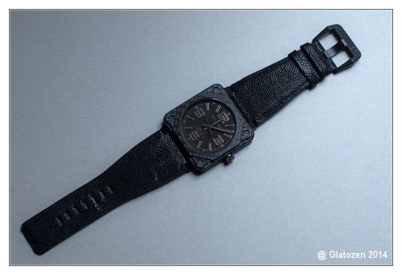 La Bell & Ross du jour - Page 19 2014_BR01-92-CF_003_FORUM