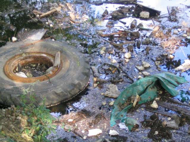 Le forum est mort, vive le forum Pollution