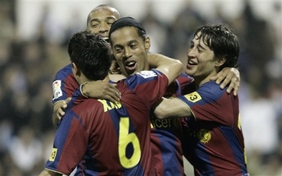 احدث صور للاعب البرازيلي ( Ronaldinho ) 0528