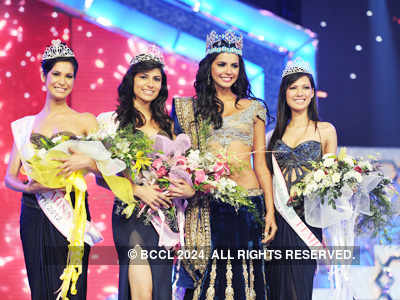 Ivian Sarcos - MISS WORLD 2011 - Official Thread PFMI-12-Winners