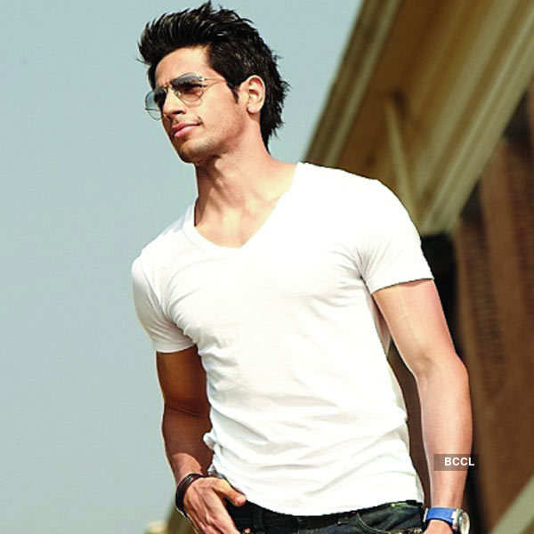 The Cayman Islands - 3rd June, 2023  (Sasha) Sidharth-Malhotra