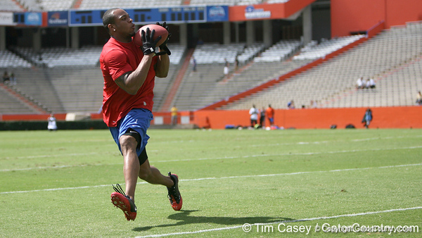 Pics from Percy Harvin's pro day 494882332_XGXez-M