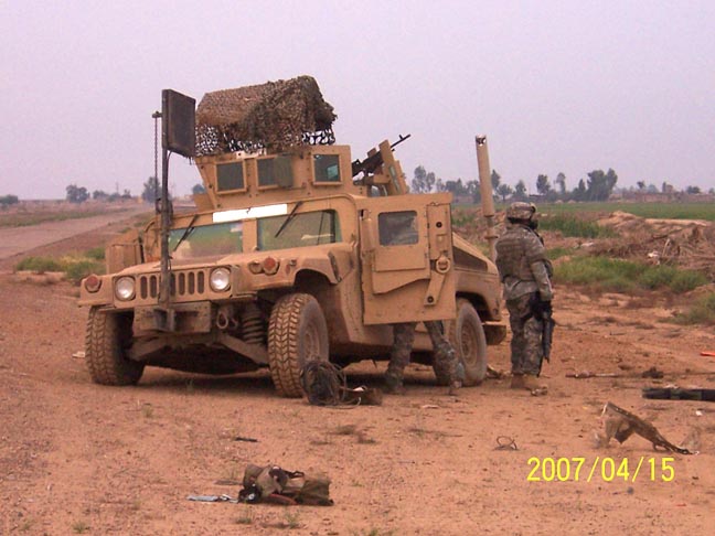 [doc]  Tout sur le HMMWV - Page 2 All_the_IED_gear