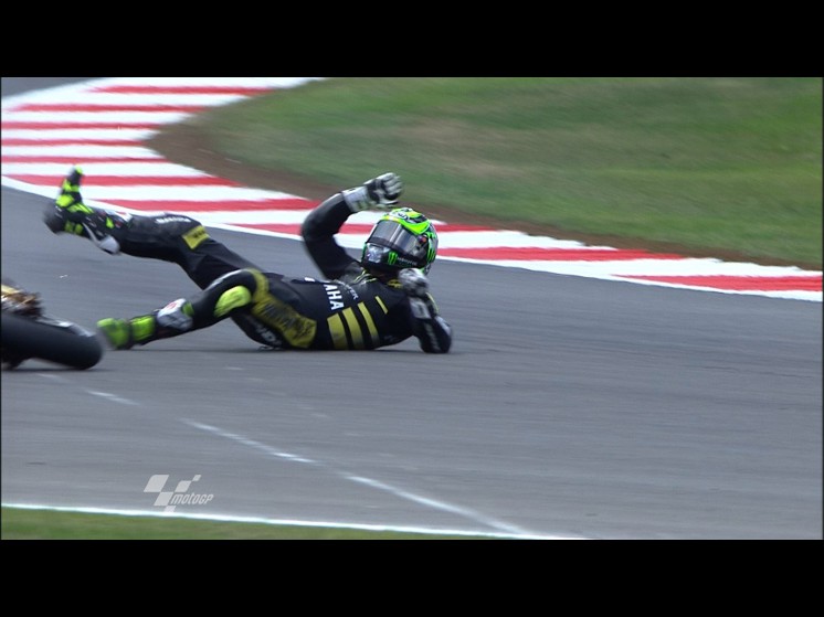 MotoGP 10/12 de Junio Silverstone - Gran Bretaña - Crutchlow-crash-qp_slideshow