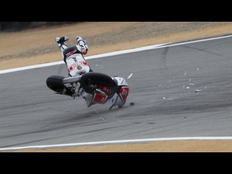 MotoGP new seasons start!! - Page 2 Lorenzo_crash_usa_fp309_preview_big