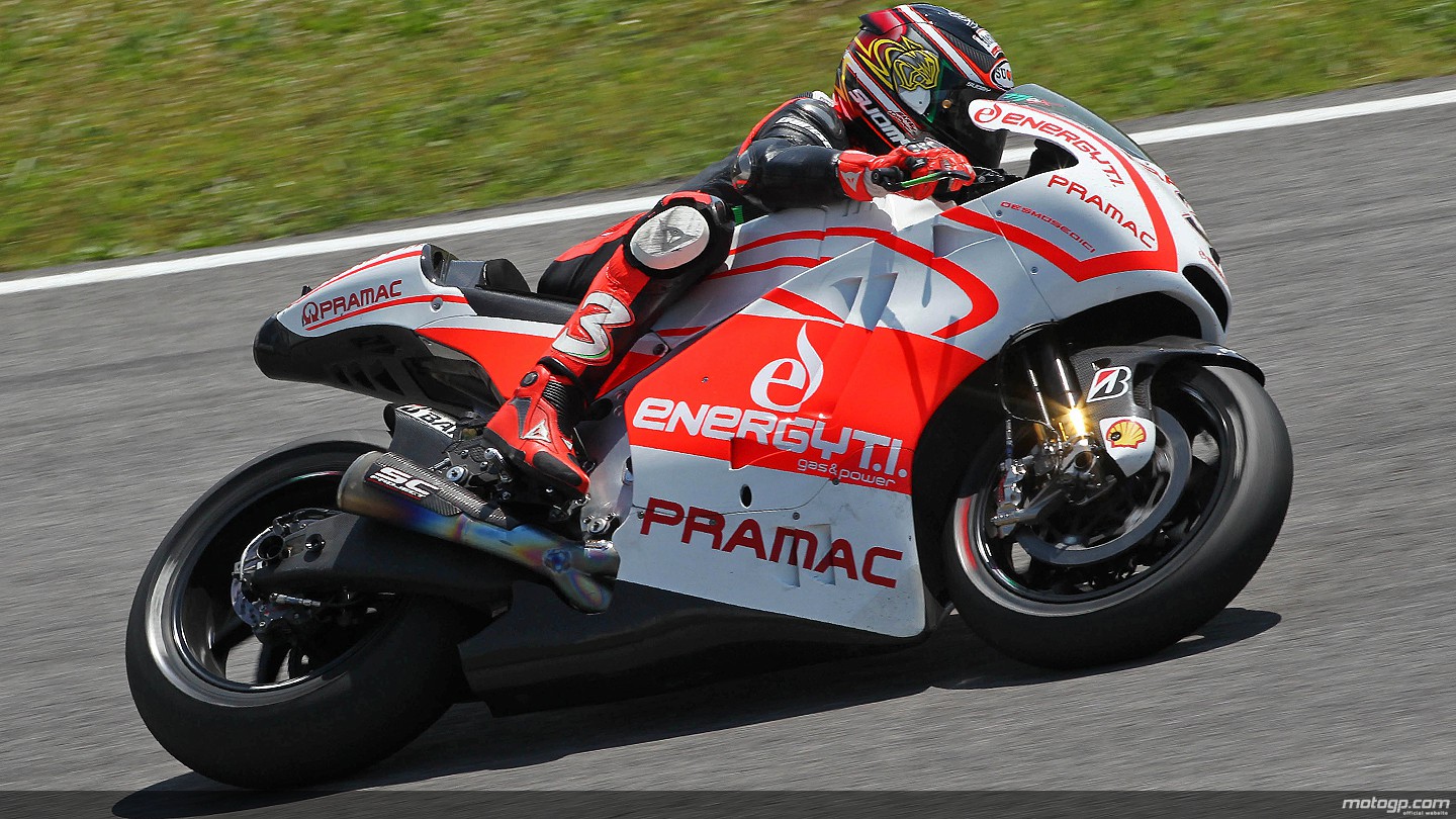 Round 5 : MUGELLO - Page 3 Max-biaggi_01_original