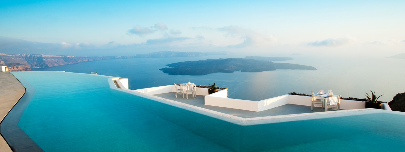 Las piscinas más impresionantes del planeta 779437-santorini-grace-hotel-santorini-greece