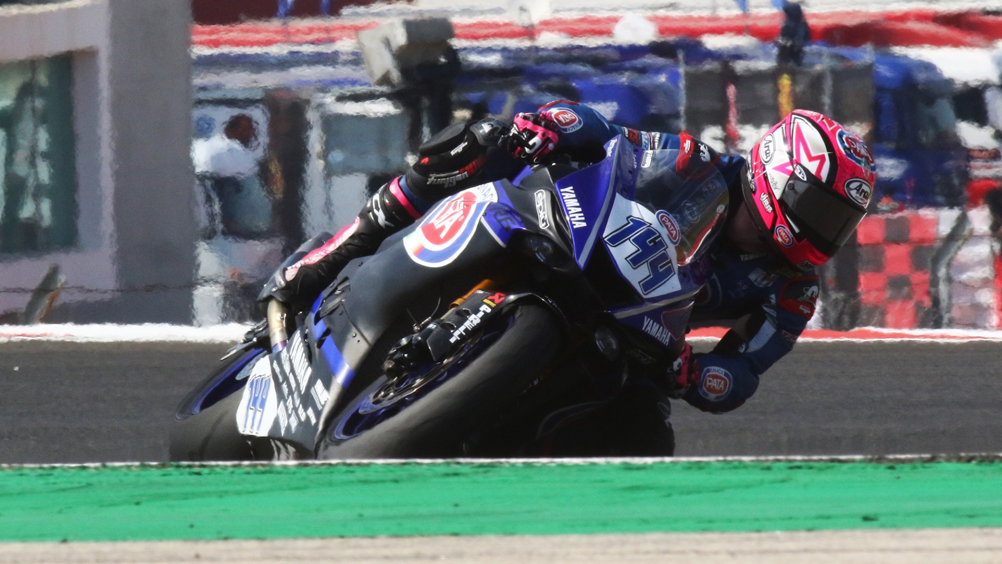 [PISTE] SuperBike et SuperSport 2018 - Page 4 02449_r10_action_full