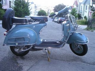 MOTO: Vespa Motor Paling Aman Vespa