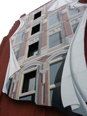 Illusion ou ralit ? - Page 2 Torontobuilding2