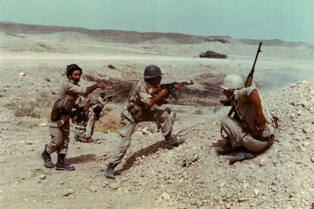 صور من القادسية الثانية المجيدة (معركة الفاو والاهوار) 1984iraqisoldiers