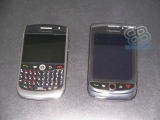 The mysterious BlackBerry Slider poses for close pictures Gsmarena_002