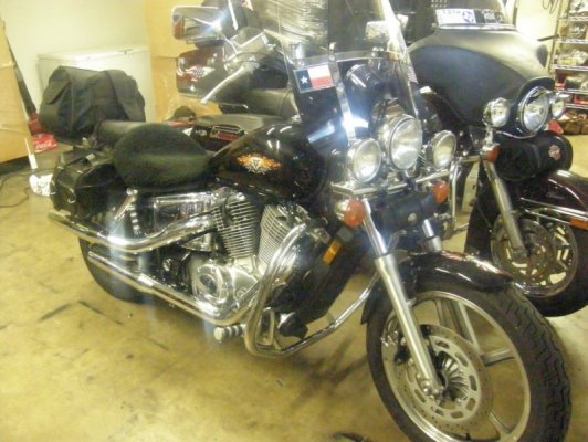 2.Honda Shadow 1100. 321099413