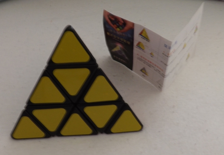 Урок за нареждането на Pyraminx? DSCF4206bAmMq