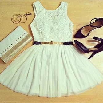 فساتين بيضاء :) <<< :زفاااف Cumlxn-l-c335x335-dress-white-dress-beutiful-girl-hipster-clutch-bag-white-short-ivory-cute-beautiful-prom-blue-pale-cream-colour-pretty-cut-party-mini-roses-pattern-floaty-belt-heels-purse-love-thi