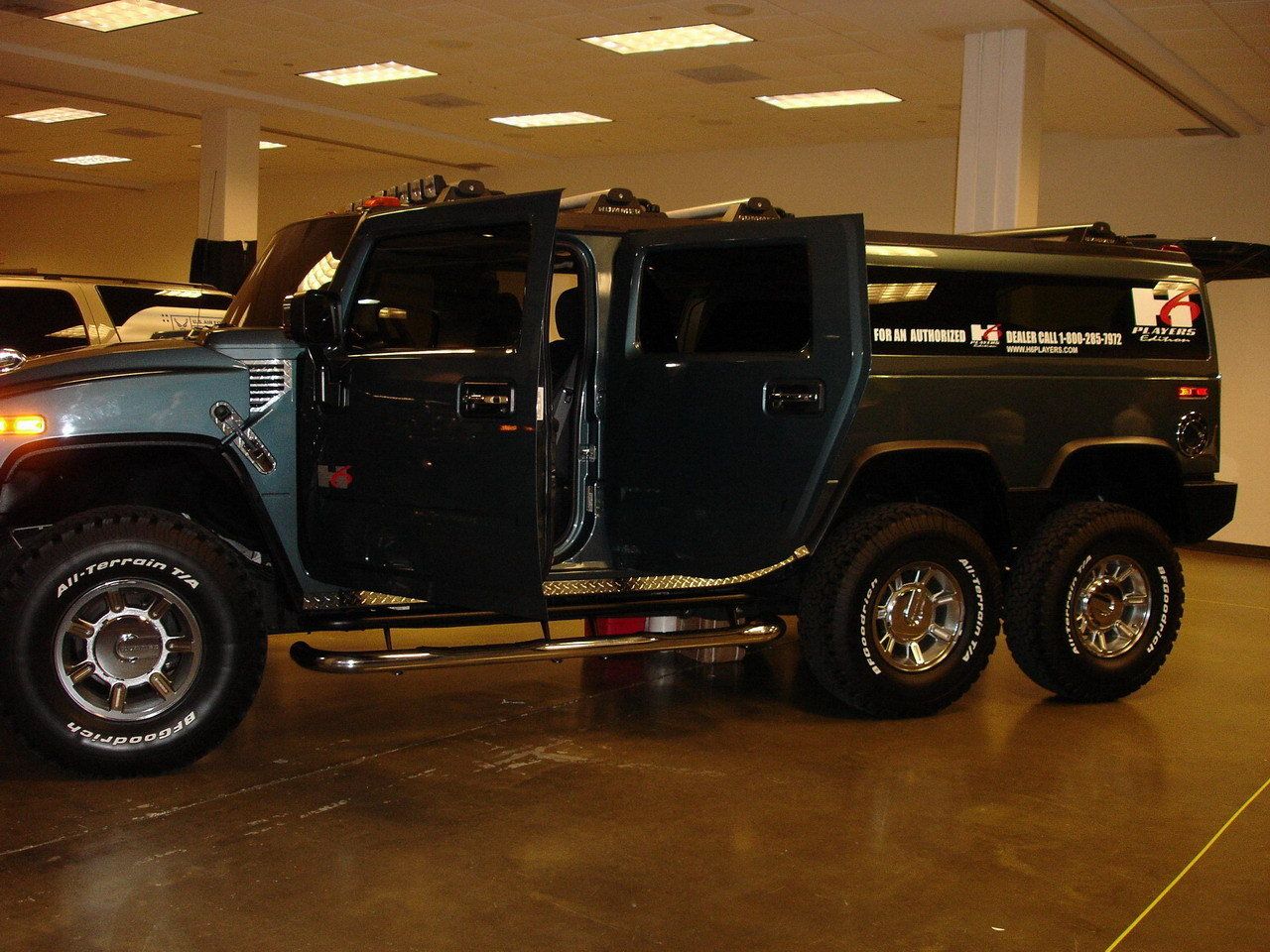 سيارات هامر 2005-hummer-h6-players-ed_1280x0w